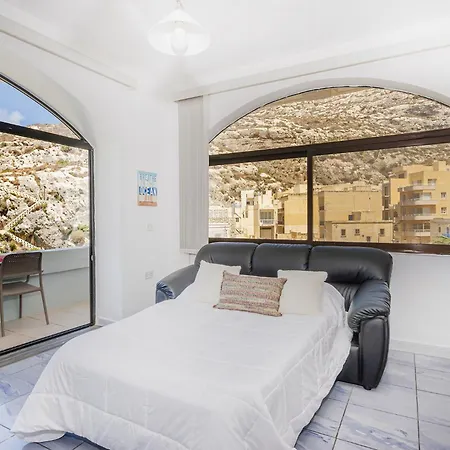 Spot On The Xlendi